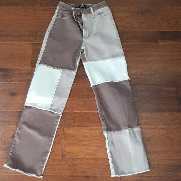 Hollister Women's Ultra High-Rise Patchwork Dad Jeans Size 25 - Picture 2 of 4